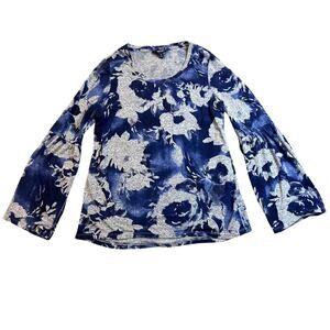 Simply Vera Vera Wang Blue & Gray Floral Bell Sleeve Shirt - Size Medium